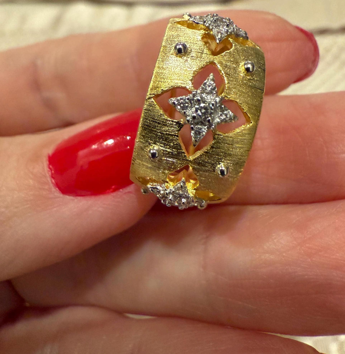 Isabella d’Oro Earrings