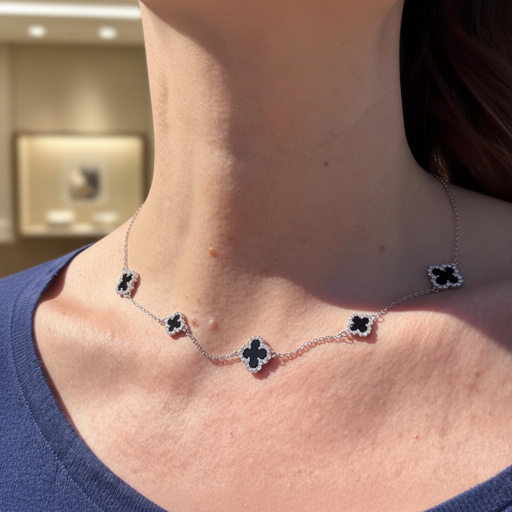 Luxe 5 Clover Necklace