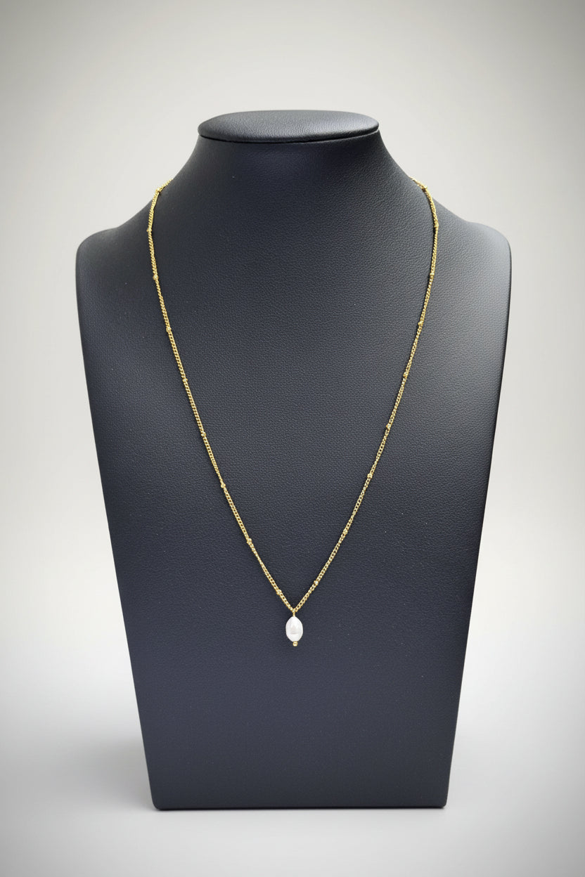 Princess Pearl Gold Necklace
