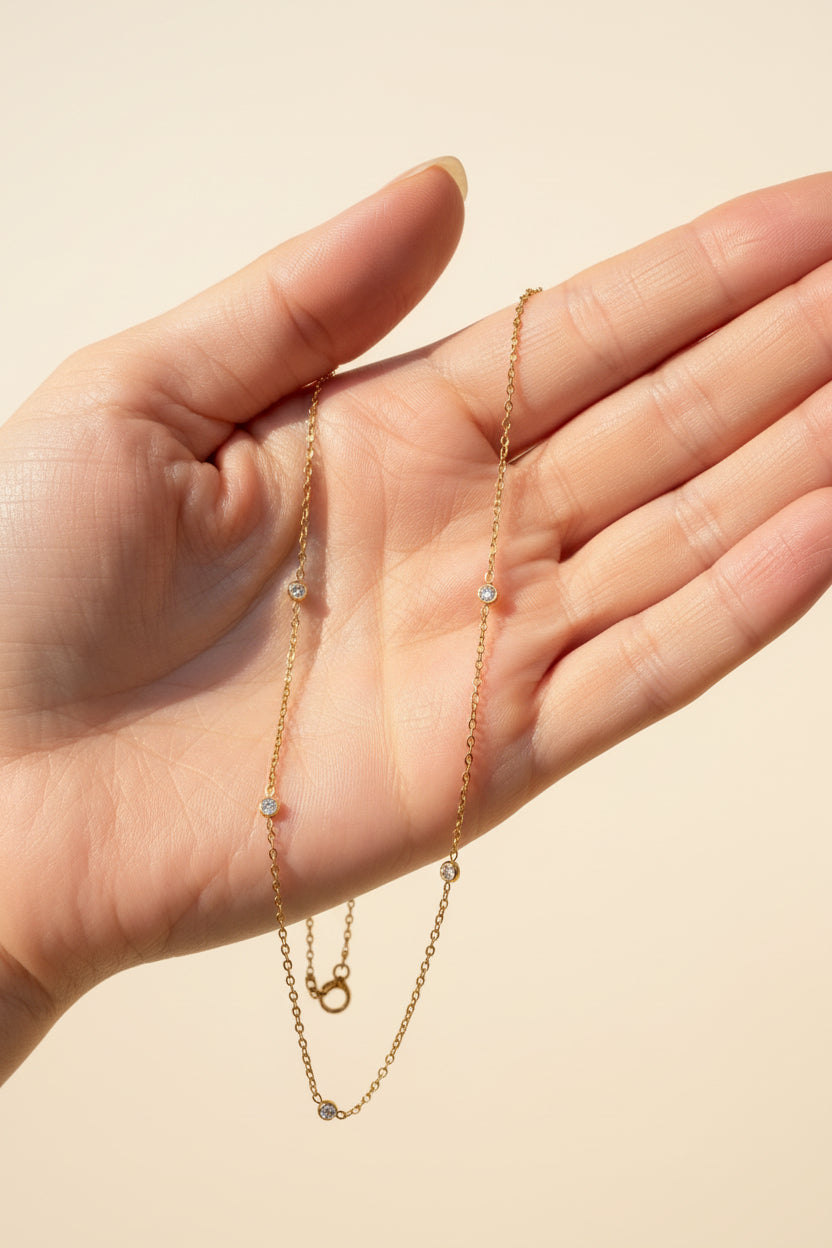 Lumière Sparkling Station Necklace