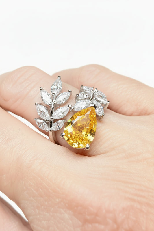 Canary Wreath Ring