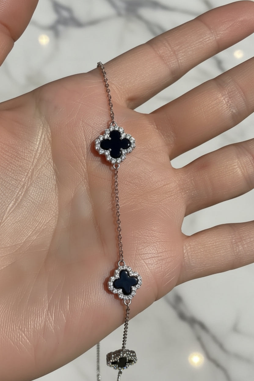 Luxe 5 Clover Necklace