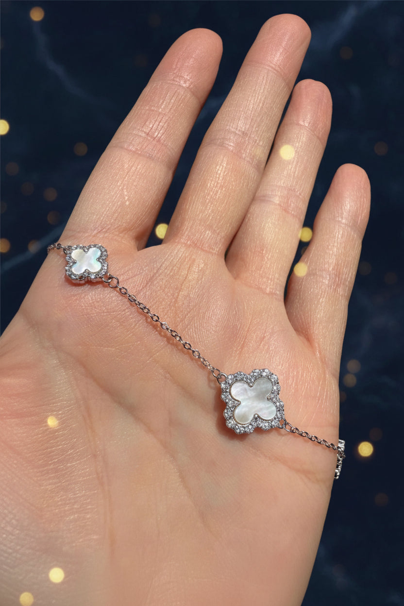 Luxe 5 Clover Necklace