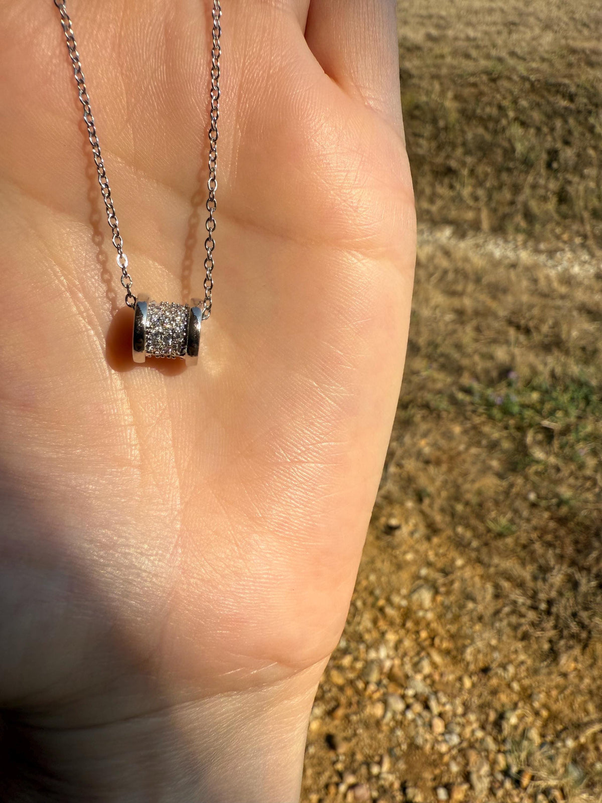 Linea Roll Sparkling Necklace