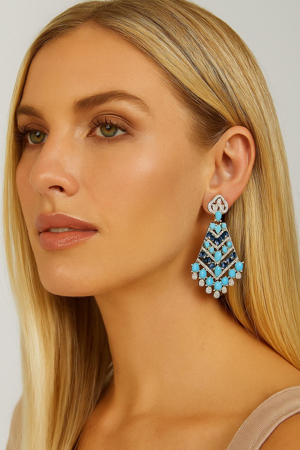 Ciel de Minuit Chandelier Earrings