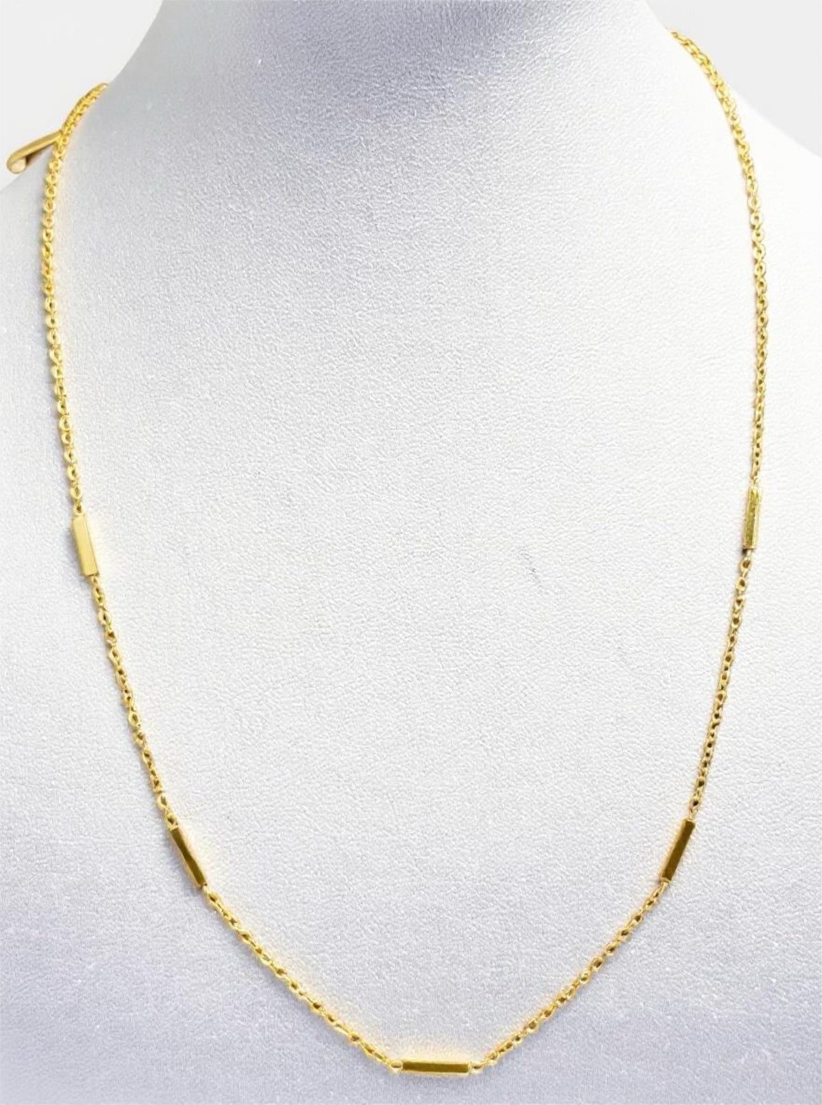 Allure Bar Necklace