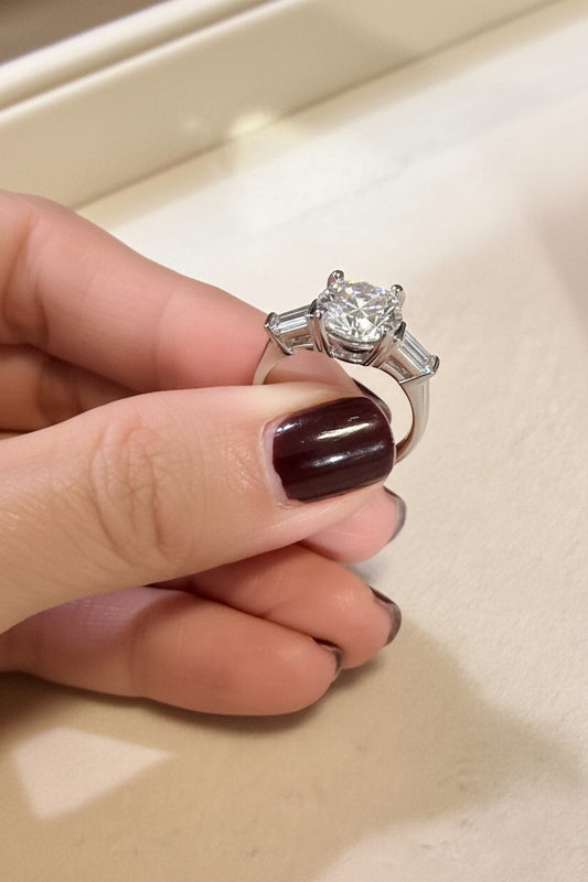 Giulia 2ct Round Moissanite Ring