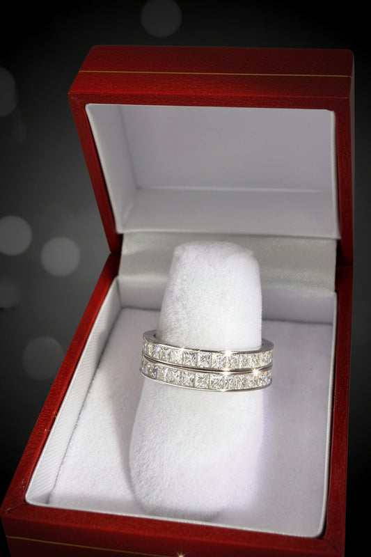 Ava Moissanite Eternity Band