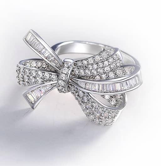 Pavé Bow Ring